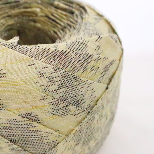 Light yellow with gray floral pattern/Pongee (Y02306025)