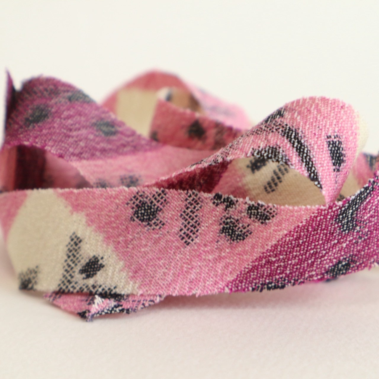 紫に白の大きな格子柄・紬(Y02512003)