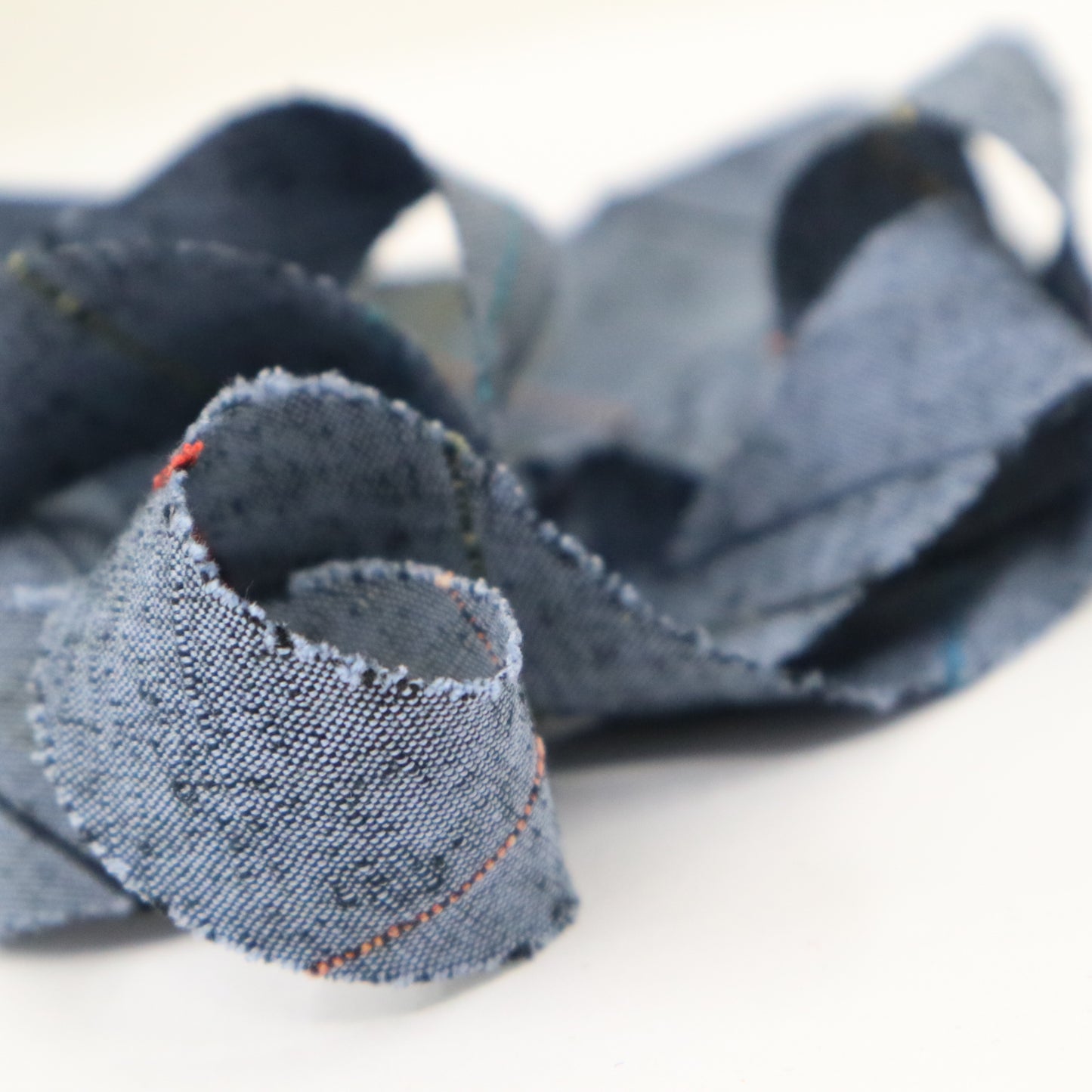 Gray-blue with light blue, yellow, red, and black stripes - Tsumugi (Y02401001)