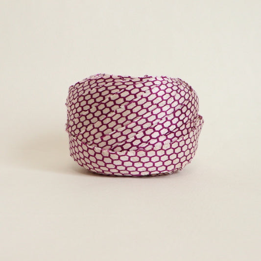 白に紫の亀甲繋ぎ・縮緬(Y02512001)