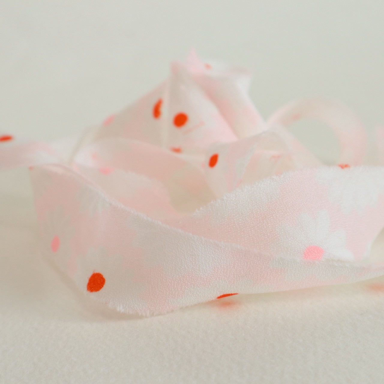 ピンクに花柄・化繊(Y02512006)