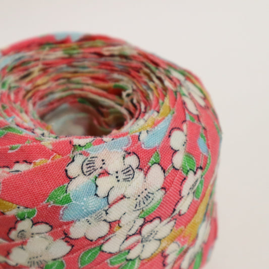 ピンクにカラフルな桜柄・モスリン(Y02601009)