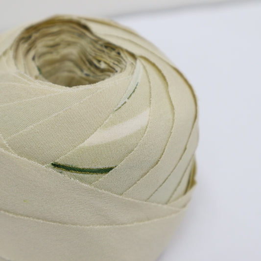 Light green crepe (Y02410029)