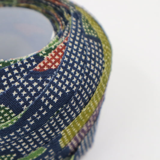 Navy blue with a colorful floral pattern in green, red, purple, etc. (Y02312043)