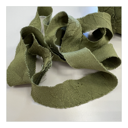 Plain grass color / crepe (Y02004119)