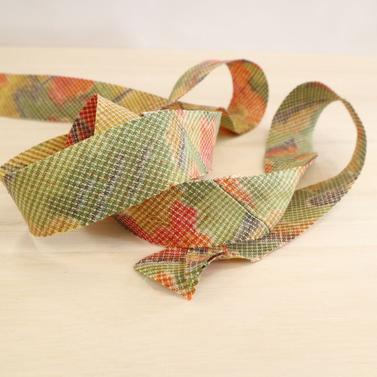 Green-orange-yellow Chayatsuji Pattern / Tsumugi (Y02008039)