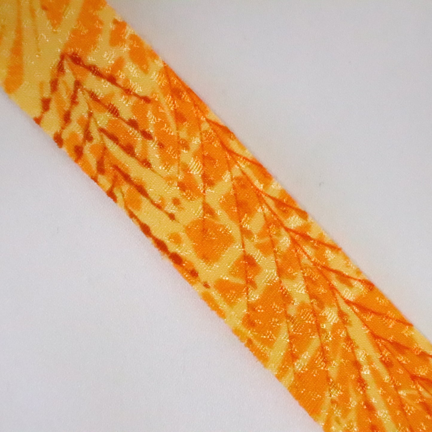 Tangerine color, thin pattern, synthetic fiber (Y02308022)
