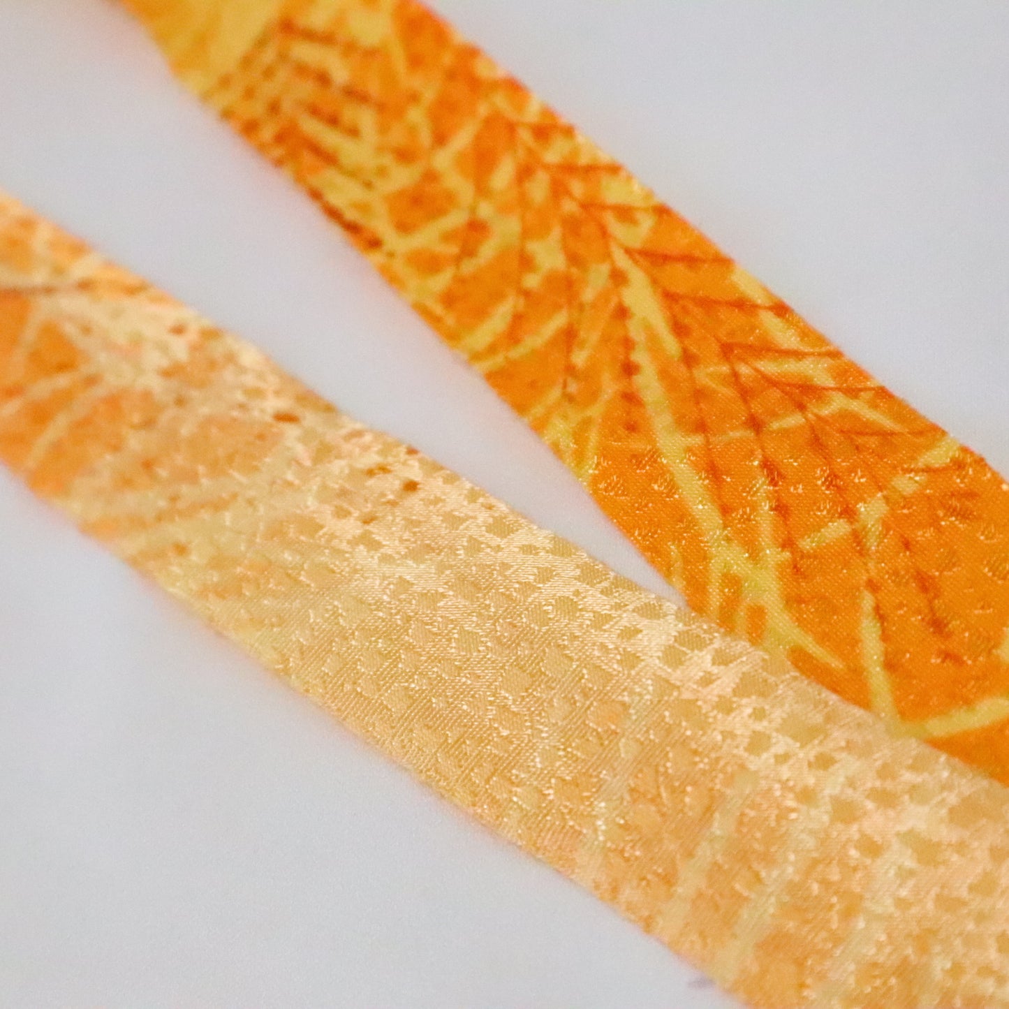 Tangerine color, thin pattern, synthetic fiber (Y02308022)