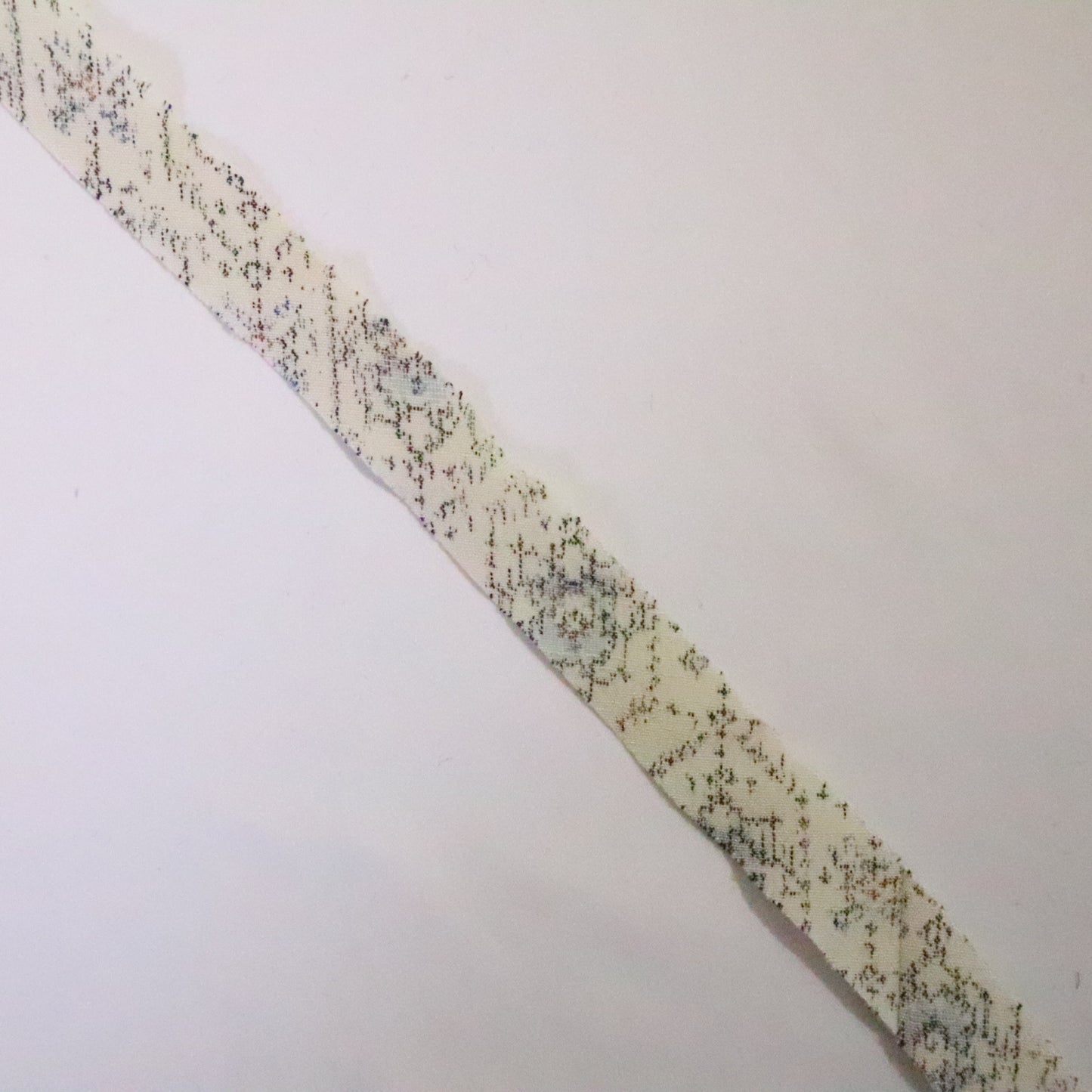 Light blue and black geometric pattern on unbleached pongee (Y02310022)