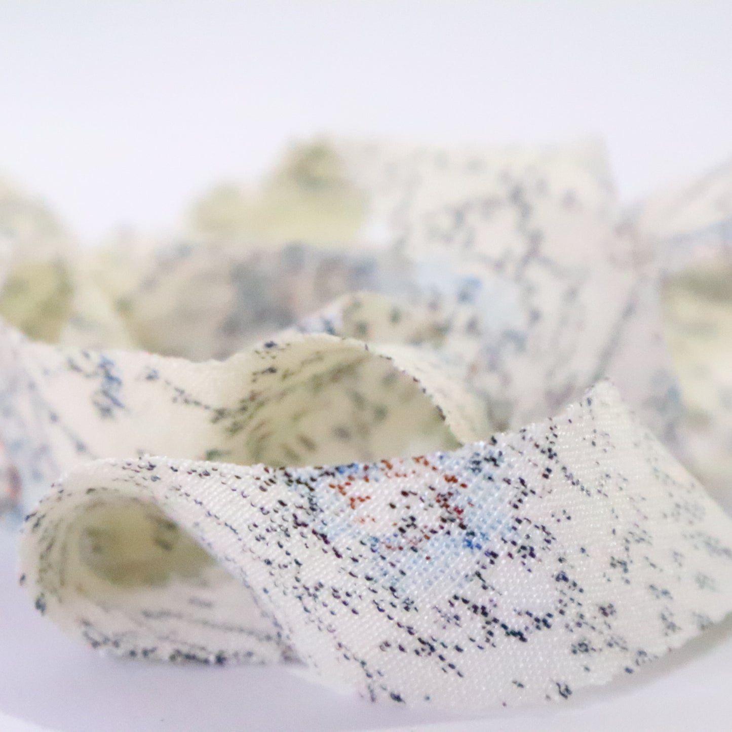 Light blue and black geometric pattern on unbleached pongee (Y02310022)