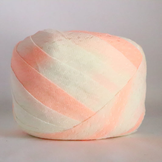Light pink and white blur/synthetic fiber (Y02312021)
