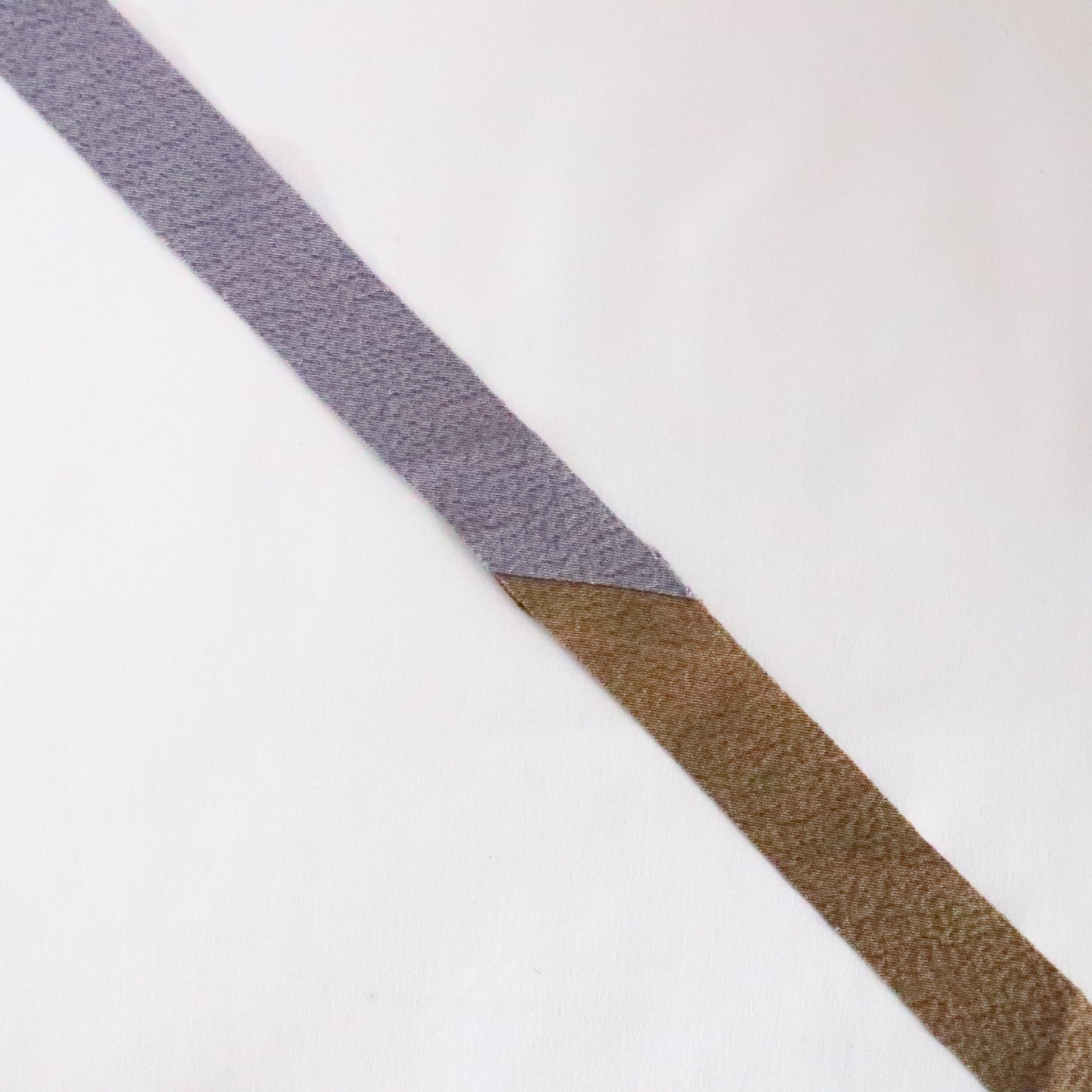 Plain soot color (bitter purple) with some ocher and crepe (Y02312019)