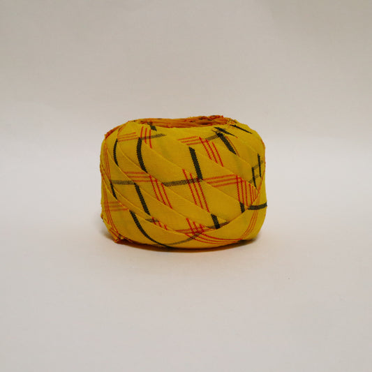 黄色格子柄・ウール(Y02601011）