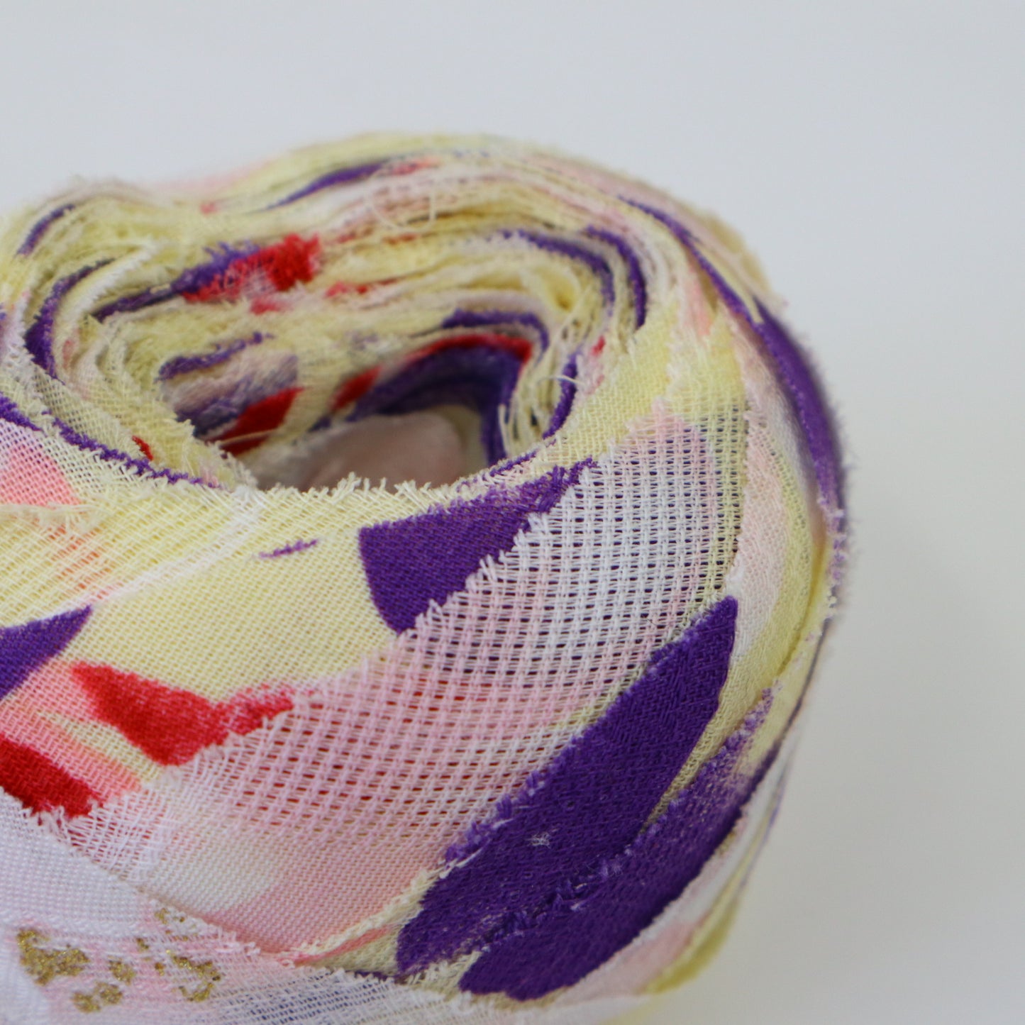 Egg-green yukata with purple, white, and red floral pattern (Y02103027)