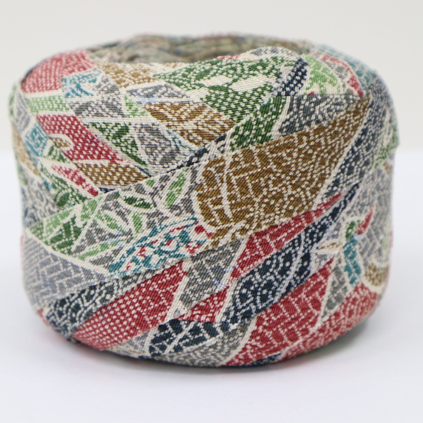 Chirimen fan pattern (Y02408005)