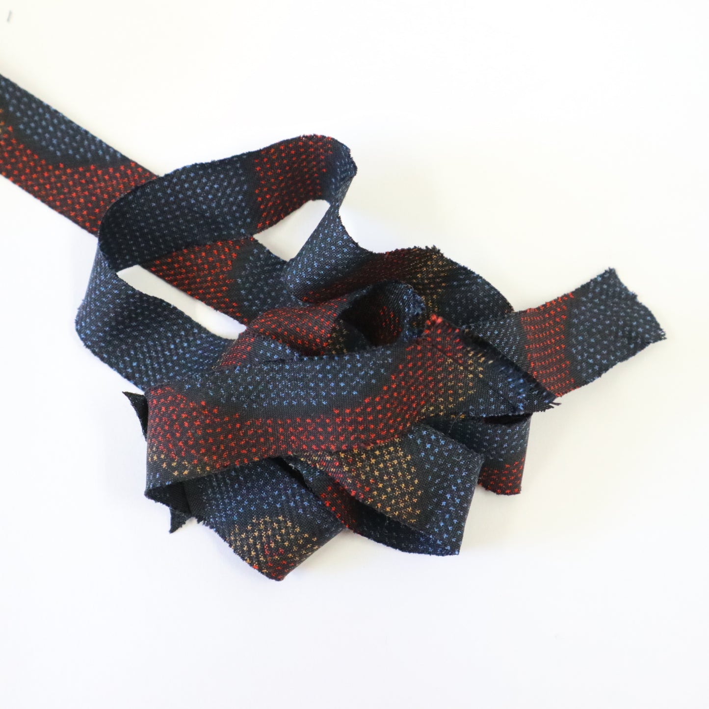 Blue red yellow (Y02206014)