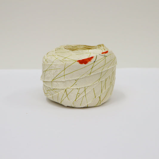 Natural silk with a red and yellow-green rainy season grass pattern (Y02410028)