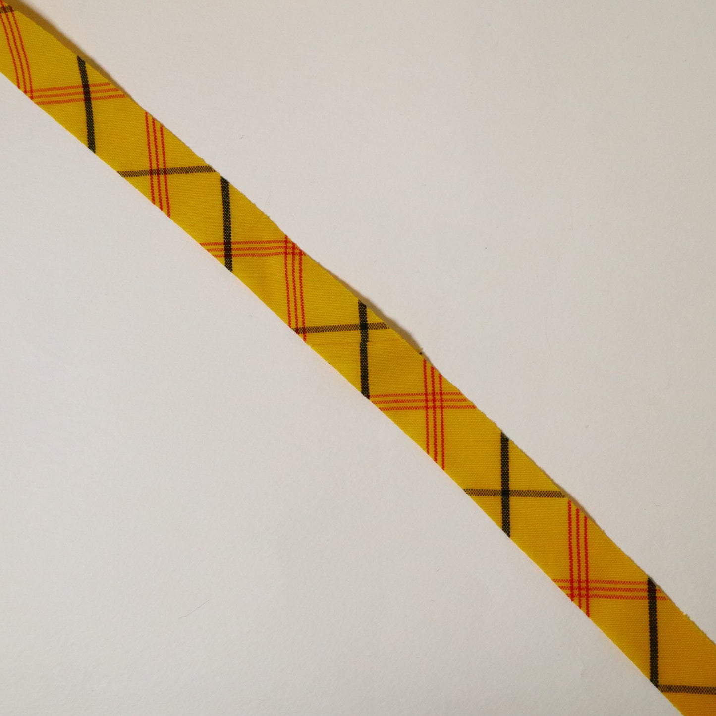黄色格子柄・ウール(Y02601011）