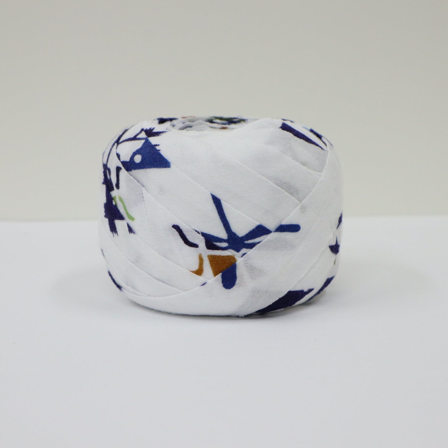 White Yukata Kabuto insect Stag beetle Dragonfly (Y02105009)