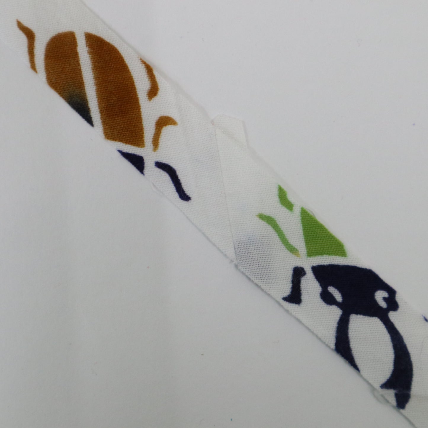 White Yukata Kabuto insect Stag beetle Dragonfly (Y02105009)