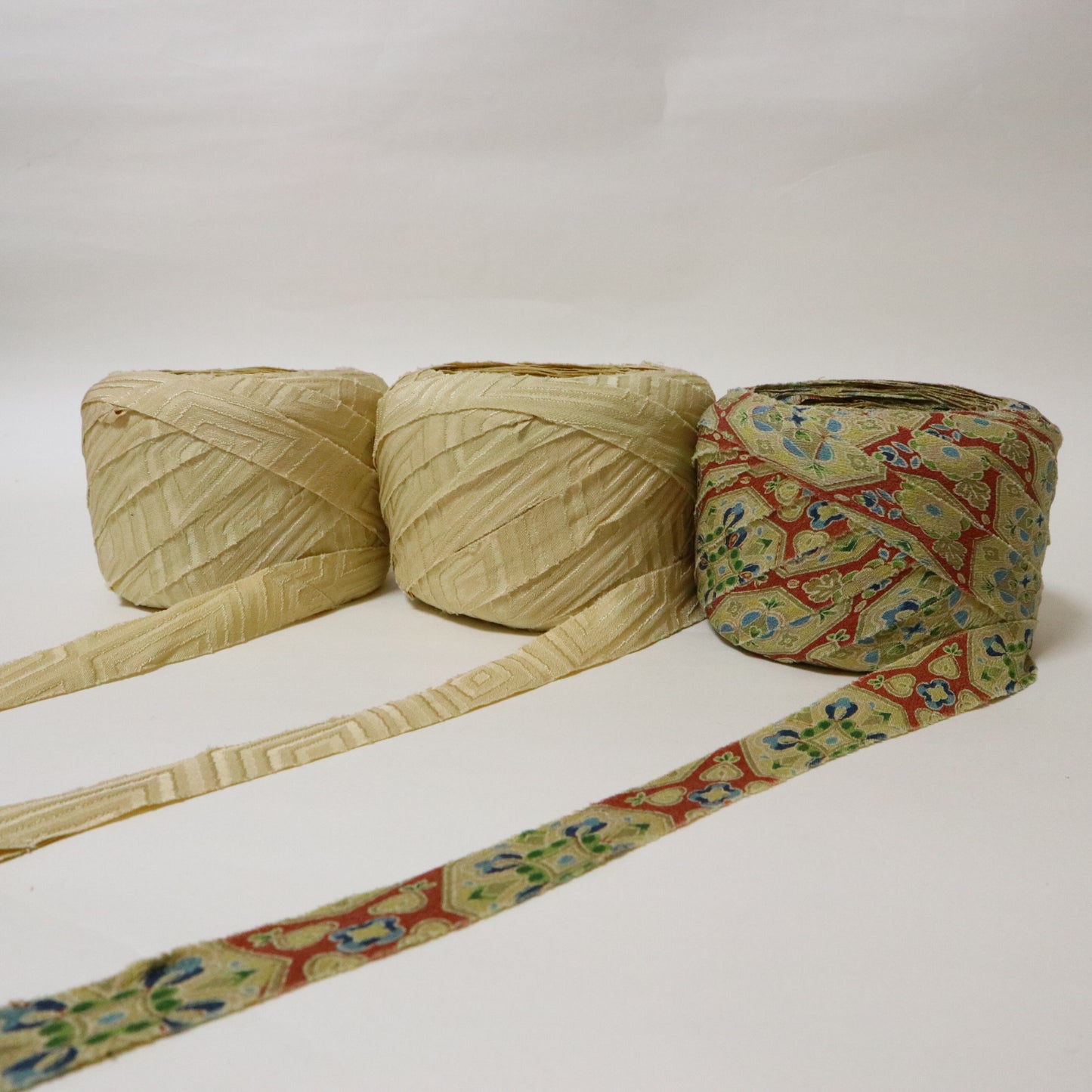 kimonoyarnお年玉BOX⑧（50m×3玉）（ロゴ入り組紐ディスク付きキットプレゼント）46％OFF