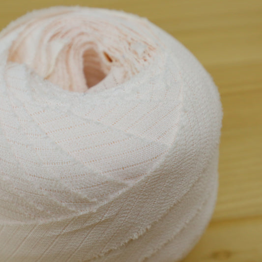 Light pink (Y00000010)