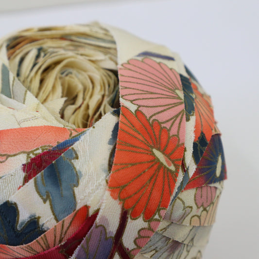 【再販】白カラフル花模様・友禅(Y02205013）