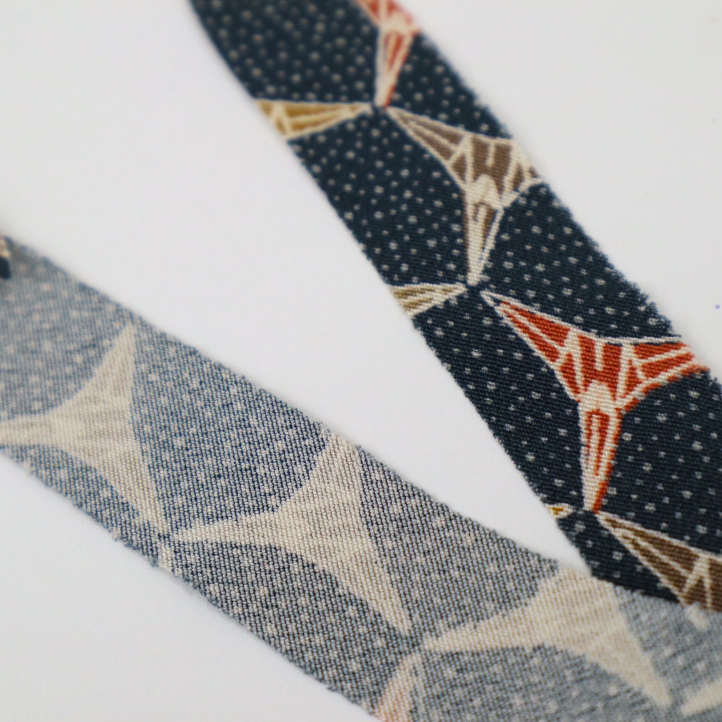 Blue Paper Crane (Y02309019)