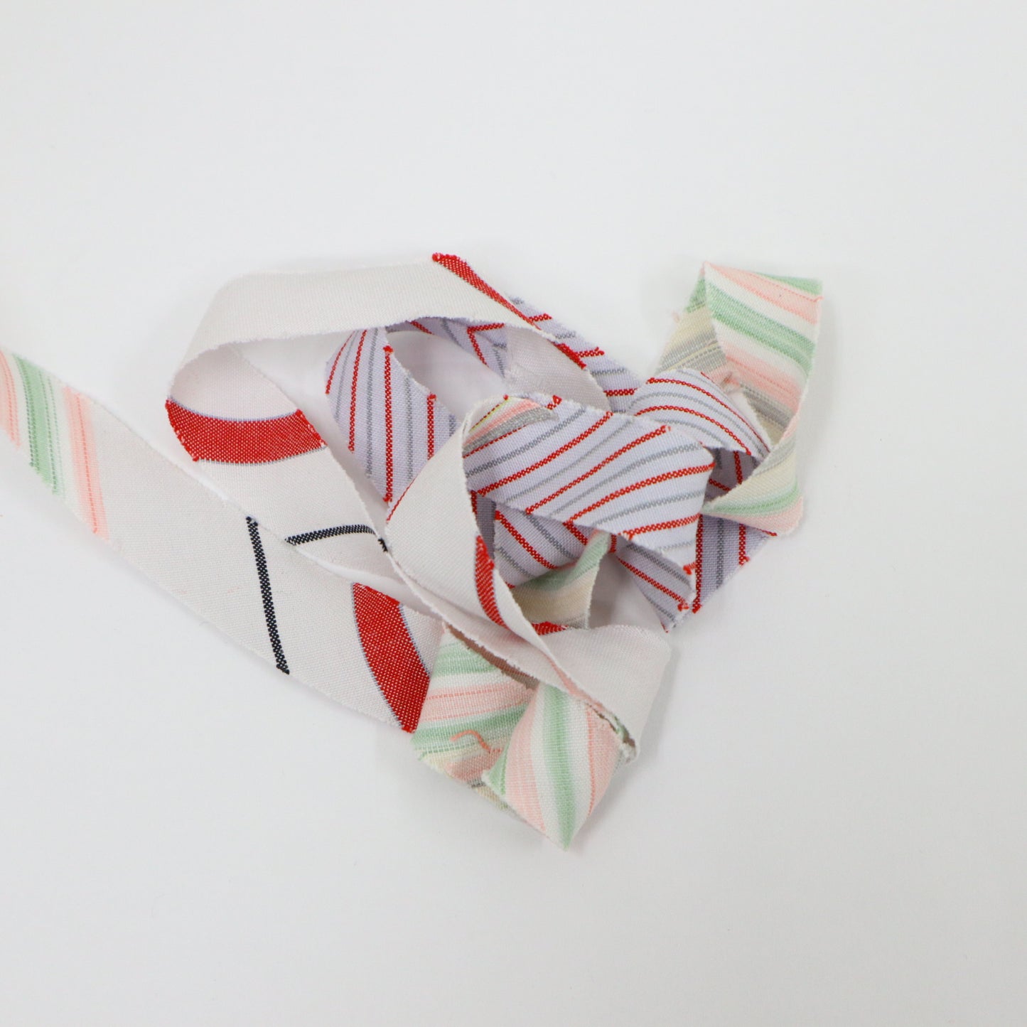 White Yukata Striped Pattern (Y02003084)