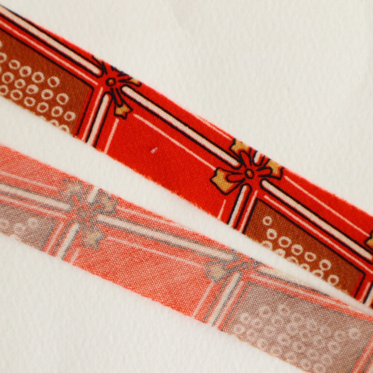 赤に変わり格子柄・モスリン(Y02601007）