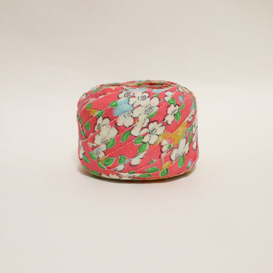 ピンクにカラフルな桜柄・モスリン(Y02601009）