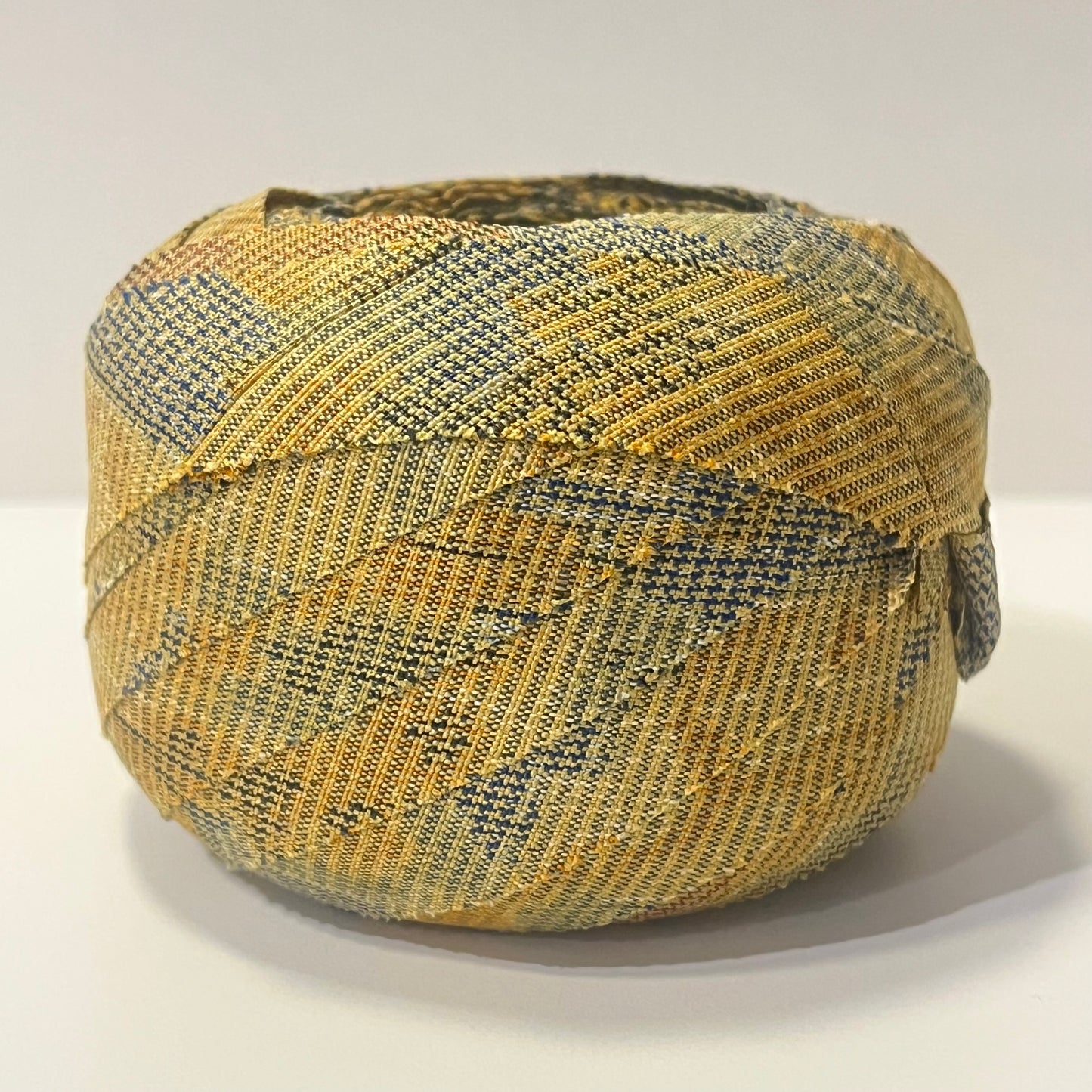 黄色に緑・灰色・水色の花柄・正絹(Y02508002）