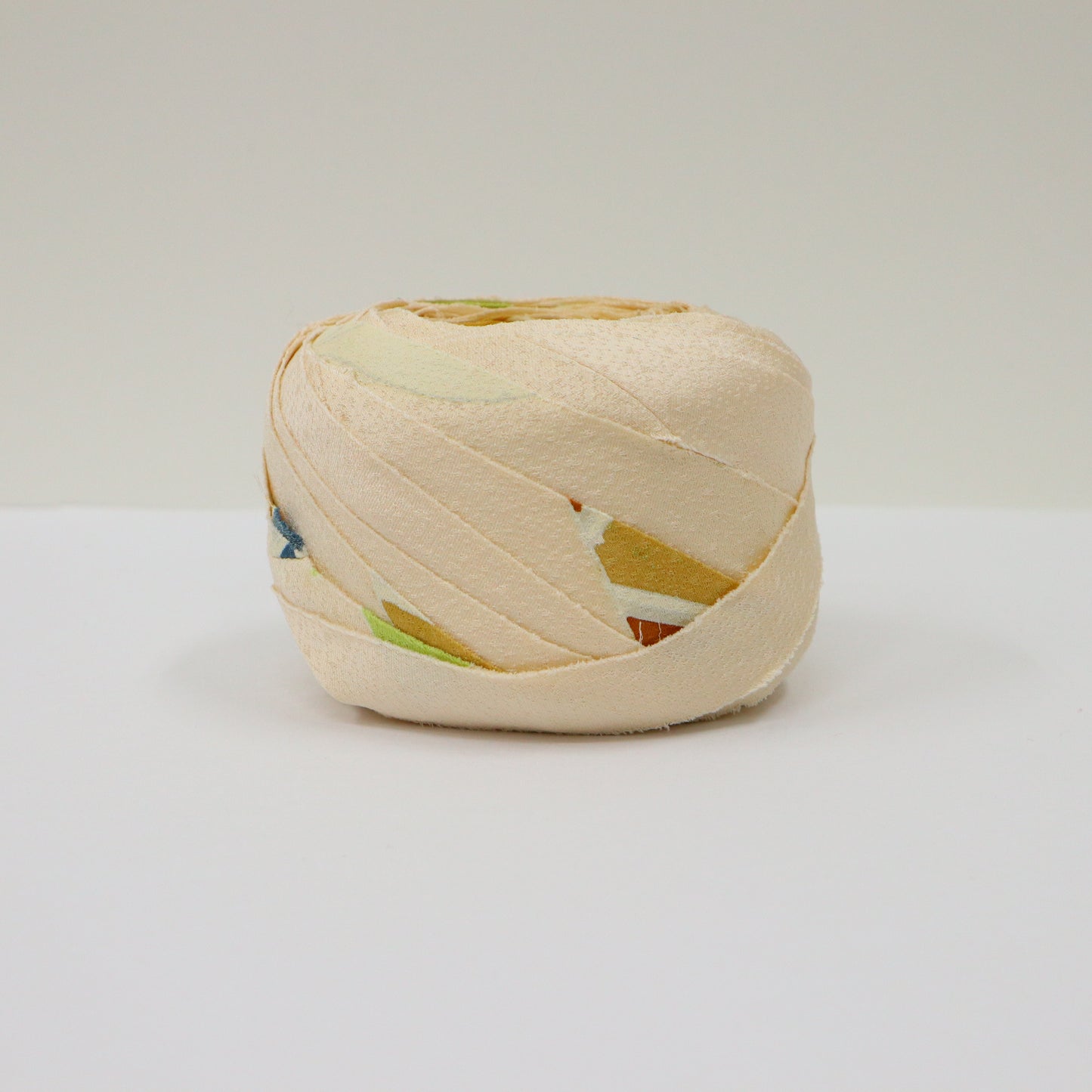 Red, navy blue, yellow, and white plaid pattern on black background, silk fabric (Y02311008)