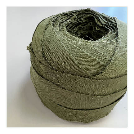 Plain grass color / crepe (Y02004119)