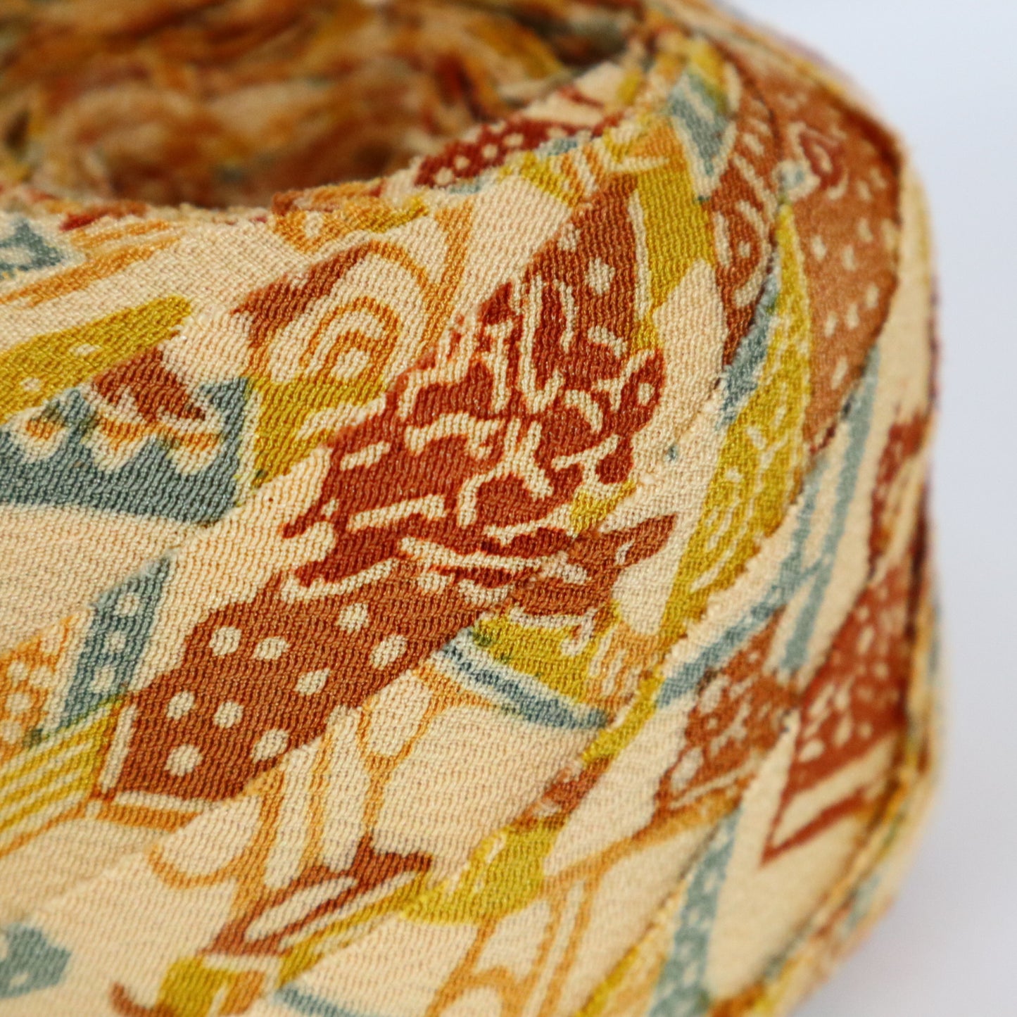 *Must check with Mr. Matsuura / Black with white kasuri pattern / crepe (Y02210002)