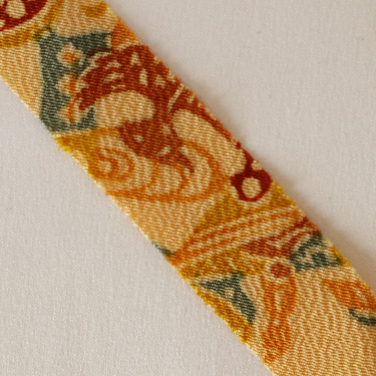 *Must check with Mr. Matsuura / Black with white kasuri pattern / crepe (Y02210002)