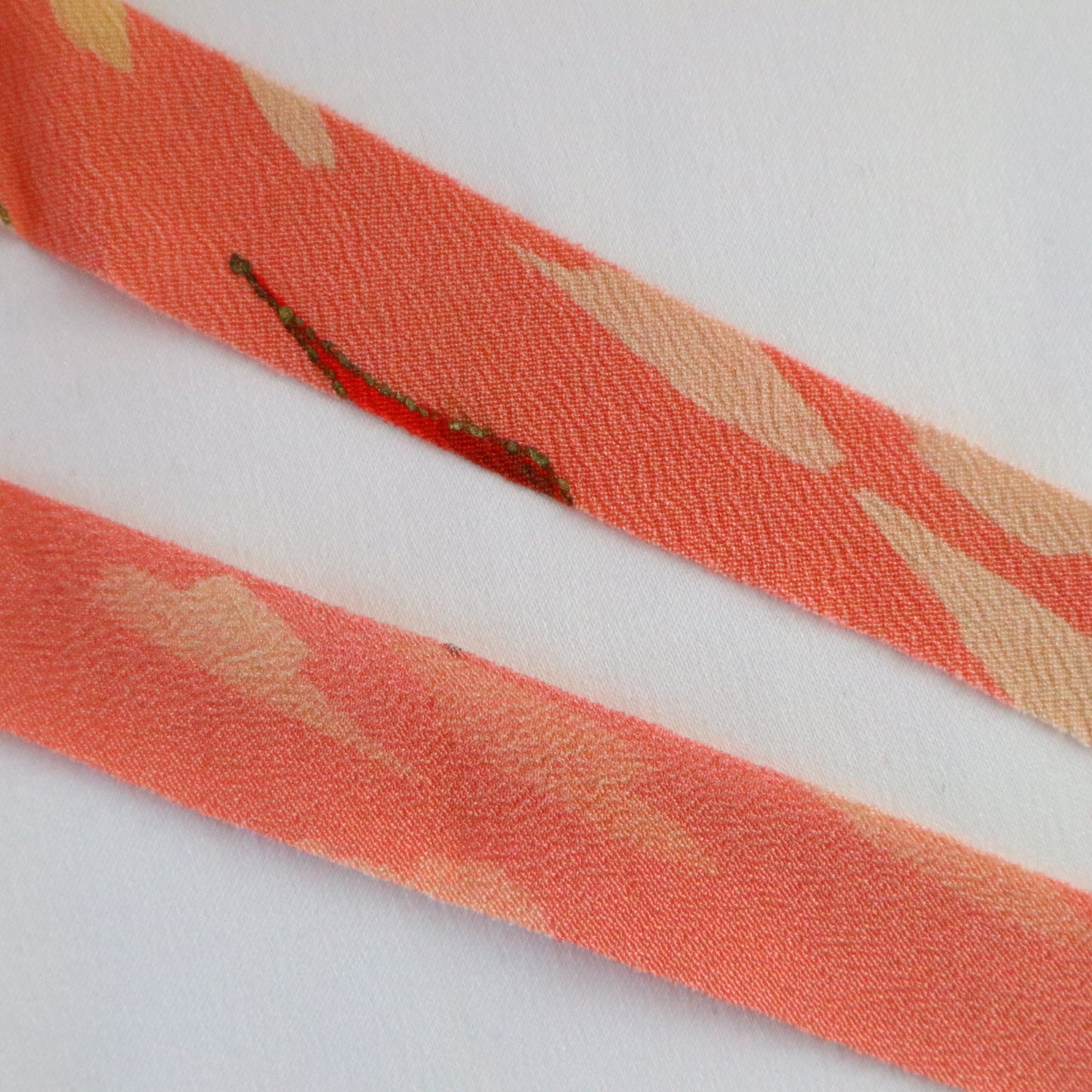 *Must check with Mr. Matsuura / Black with white kasuri pattern / crepe (Y02210002)