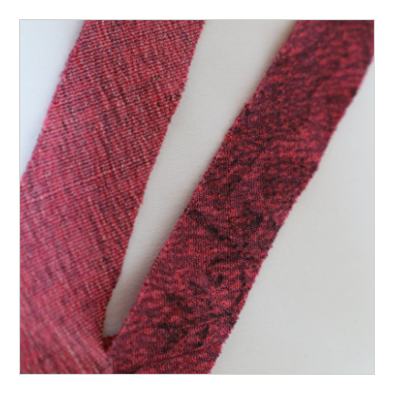 Azalea color with light brown pattern, crepe (Y02003054)