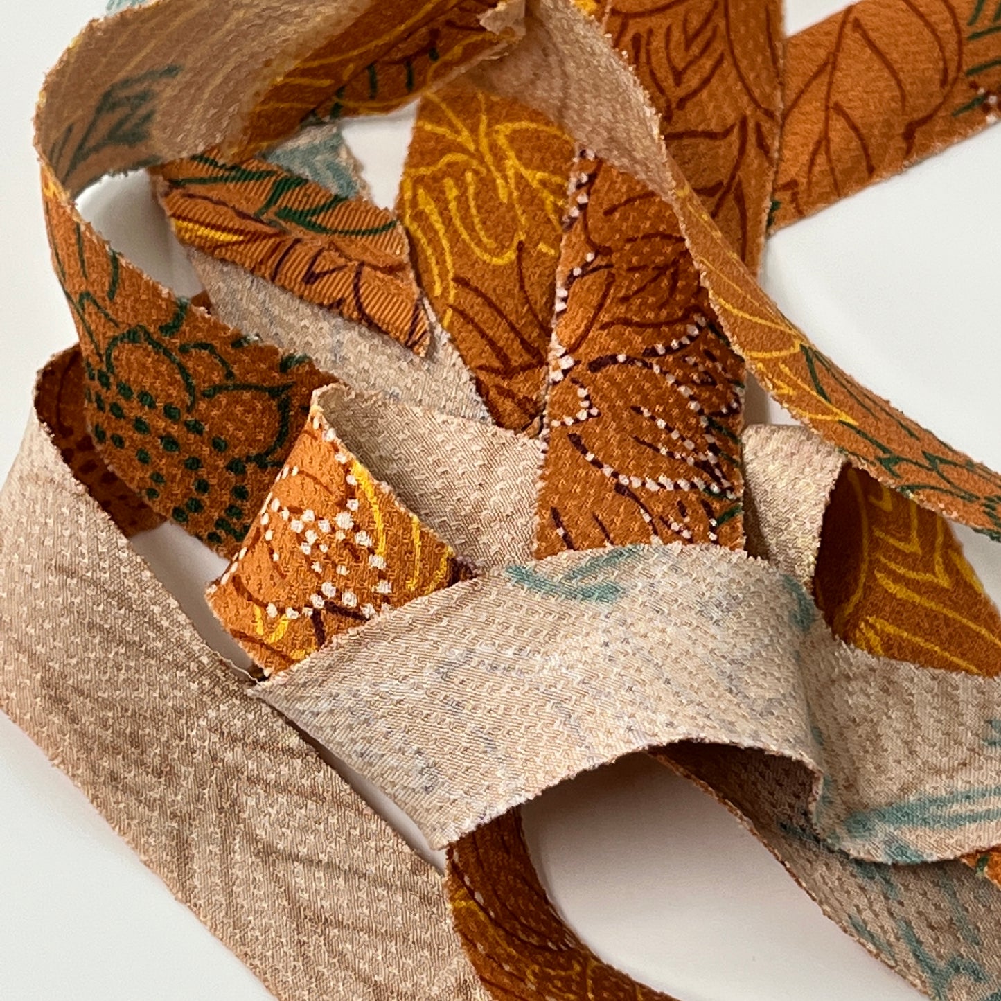 Calm orange with brown yellow green purple sunflower pattern, crepe (Y02008089)