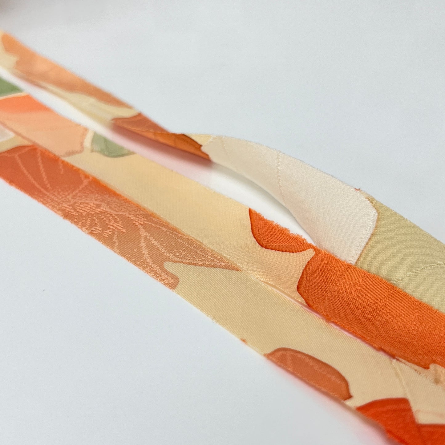 *Must check with Mr. Matsuura / Black with white kasuri pattern / crepe (Y02210002)