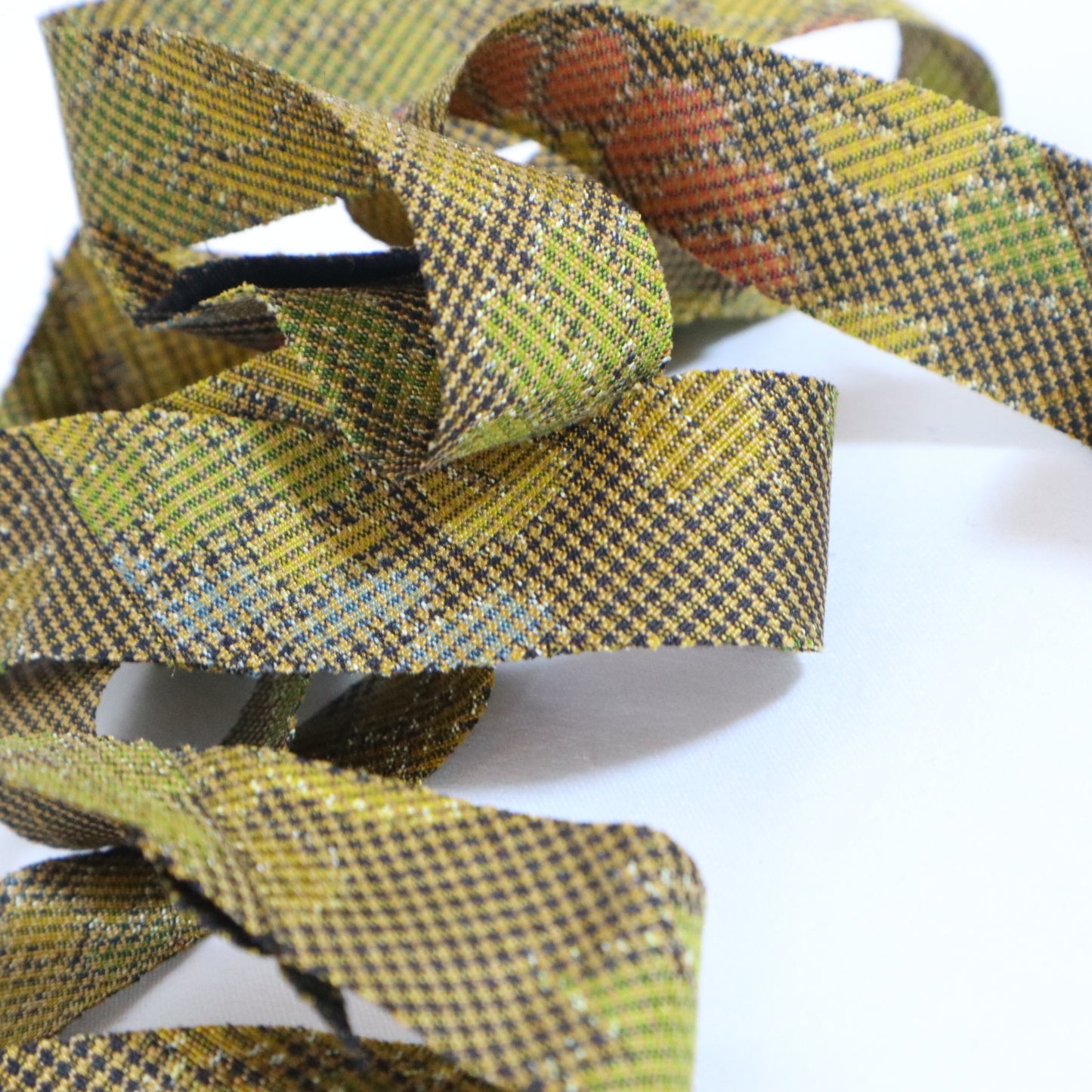 *Must check with Mr. Matsuura / Black with white kasuri pattern / crepe (Y02210002)