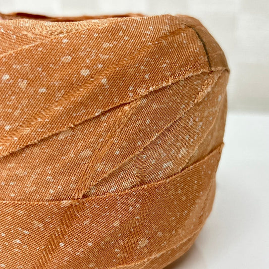 Light gray color with light orange pattern (Y02009015)